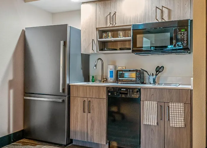 Metro Extended - Economy Apartamento